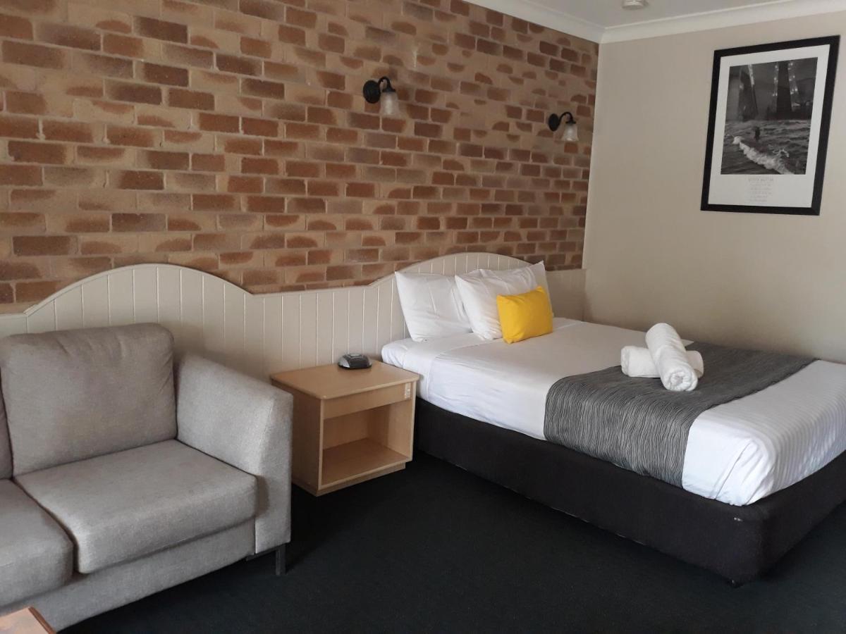 Country Gardens Motor Inn Toowoomba Esterno foto
