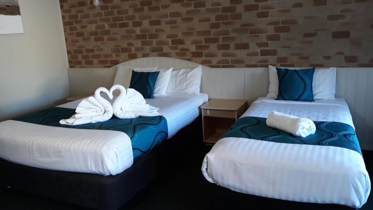 Country Gardens Motor Inn Toowoomba Esterno foto