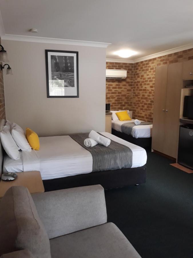 Country Gardens Motor Inn Toowoomba Esterno foto